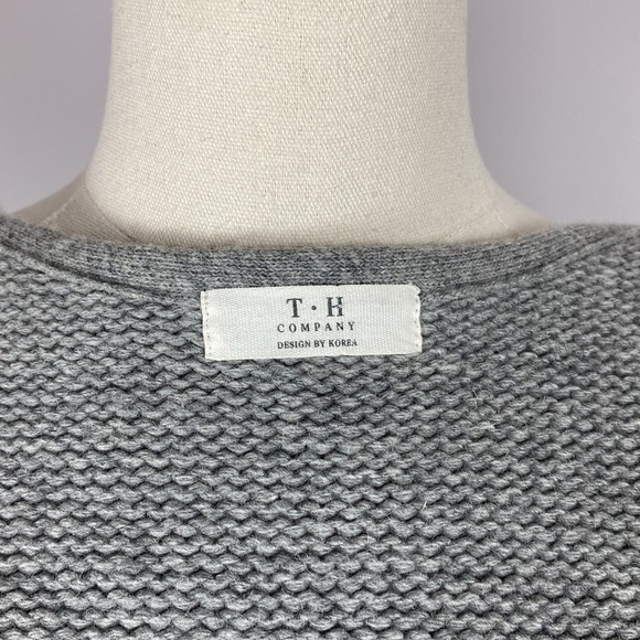 T H Company Unisex Quilted Long Vest with Knit Back - Picture 11 of 11